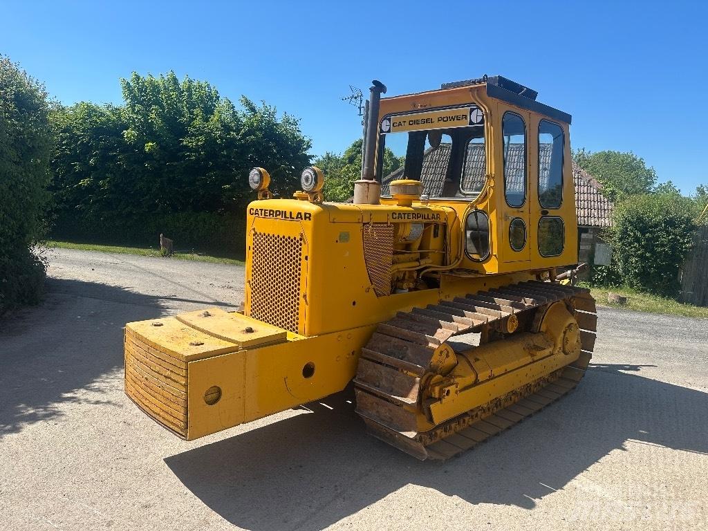 CAT D4d Tractors