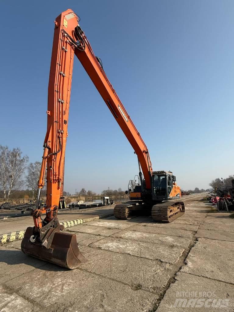 Doosan DX 300 LC-5 Long reach excavators