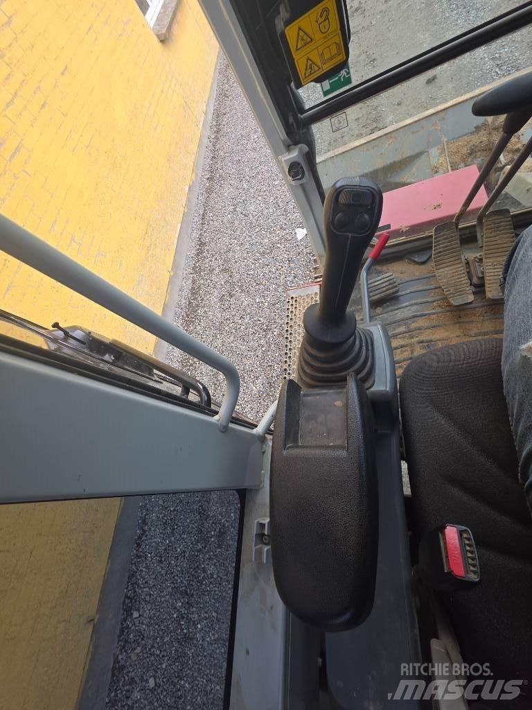 Takeuchi TB 290 Midi excavators  7t - 12t