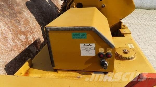 Vibromax W 501 Towed vibratory rollers