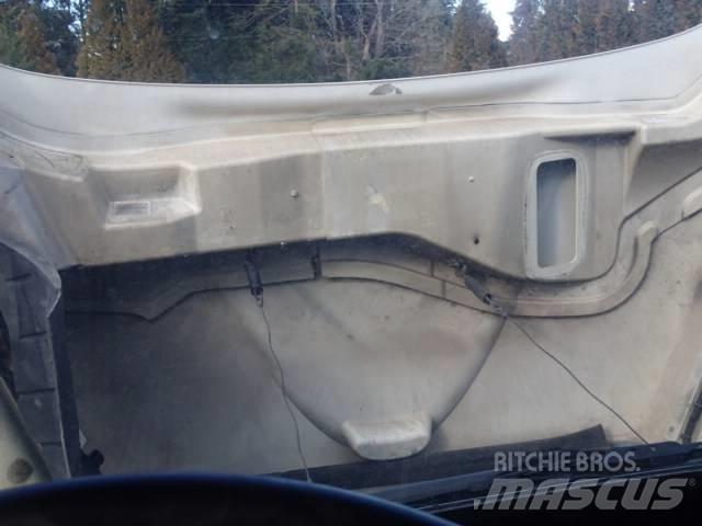 International 4300 Box body trucks