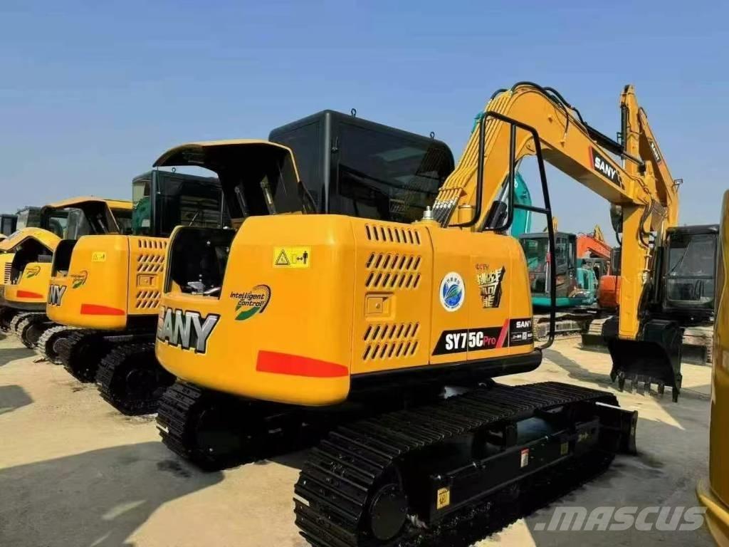 Sany SY75C Midi excavators  7t - 12t