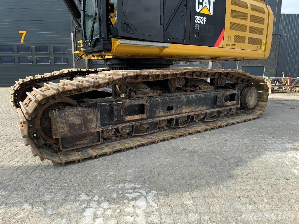 CAT 352 FXE Crawler excavators
