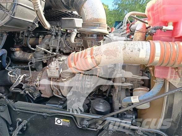 Kenworth T680 Tractor Units