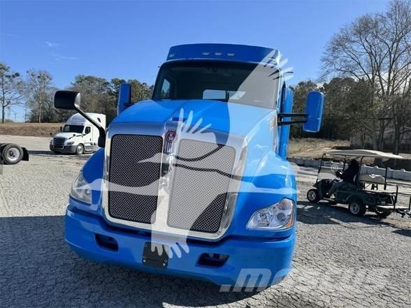 Kenworth T680 Tractor Units