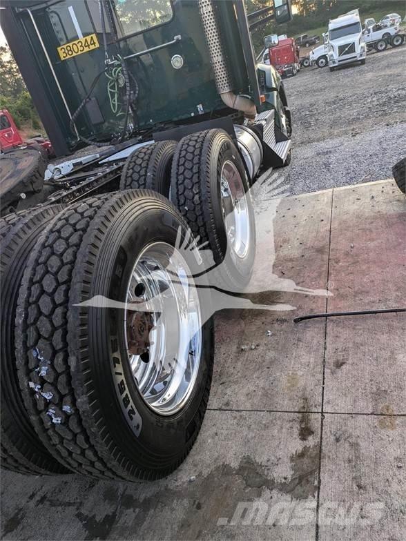 Kenworth T680 Tractor Units