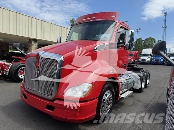 Kenworth T680 Tractor Units