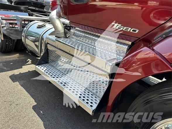 Kenworth T680 Tractor Units