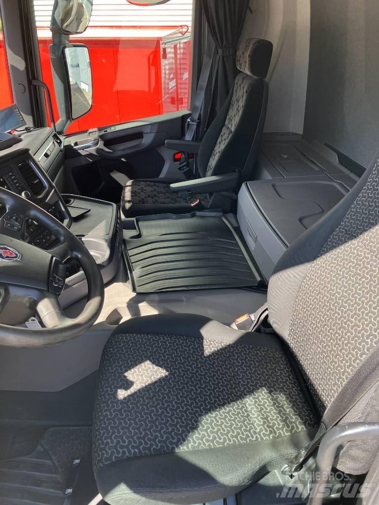Scania P 280 Temperature controlled trucks