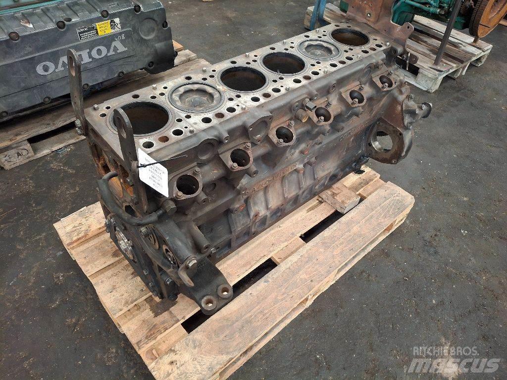 Mercedes-Benz 1843 Engines