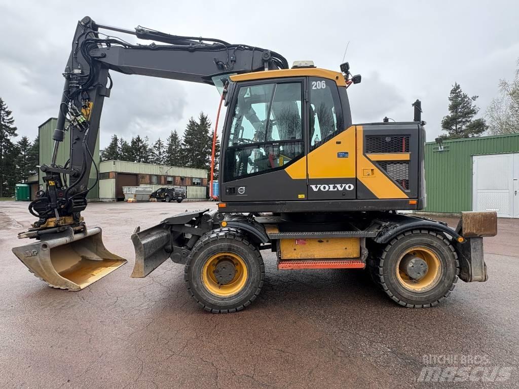 Volvo EWR 150 E Wheeled excavators