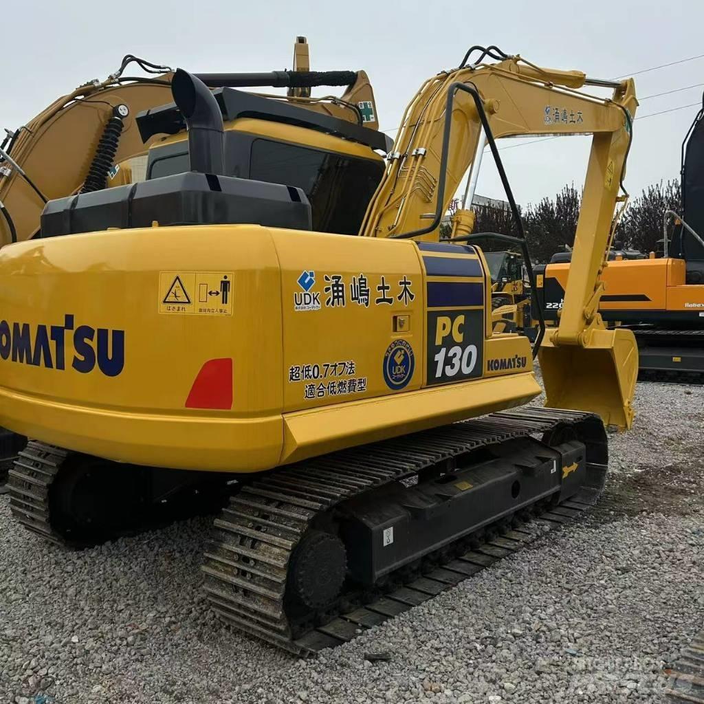 Komatsu 130-7 Crawler excavators