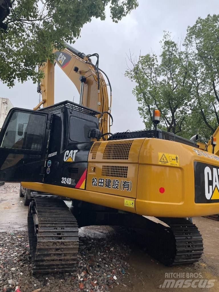 CAT CAT324D Midi excavators  7t - 12t