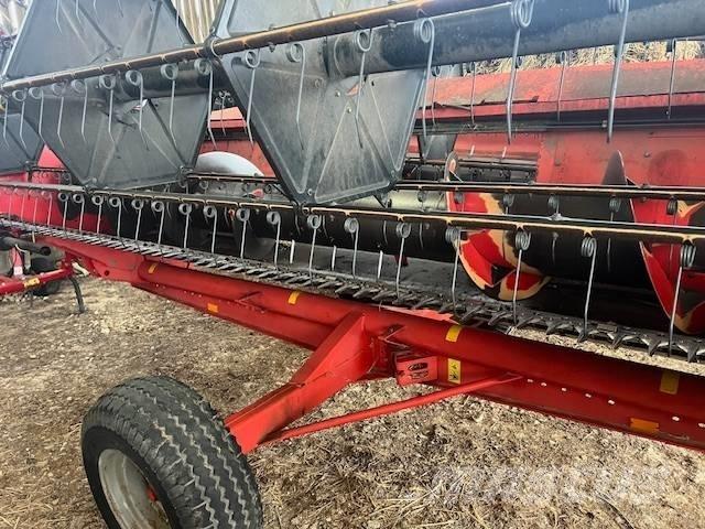 Massey Ferguson 30 Combine harvesters