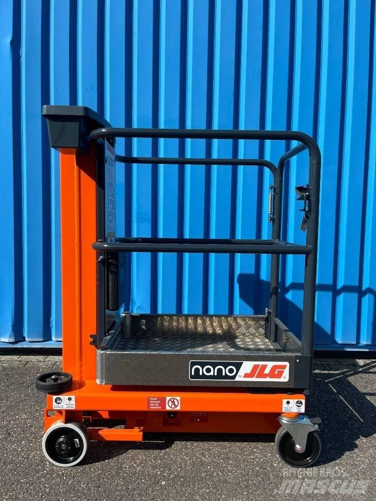 JLG Nano Vertical mast lifts