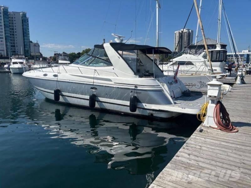  Cruisers Yachts 3870 Work boats / barges