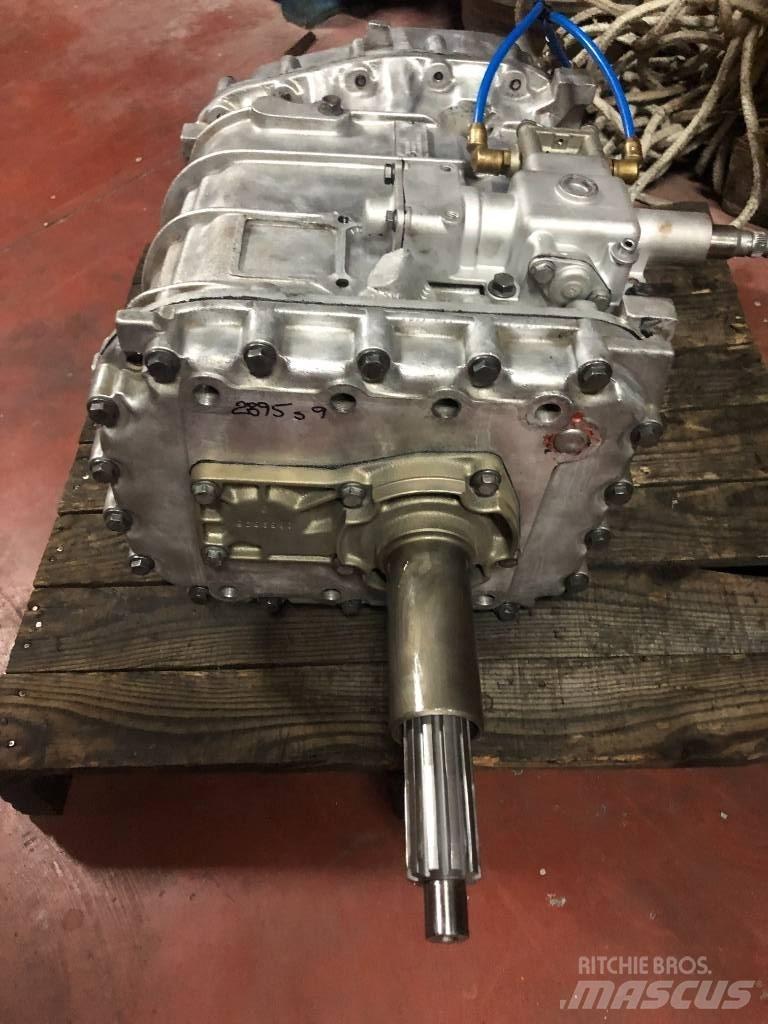Iveco 2895S9 Transmission