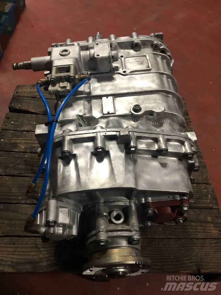 Iveco 2895S9 Transmission