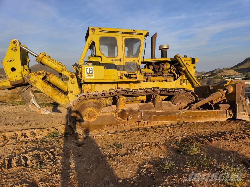 CAT D 9 G Crawler dozers