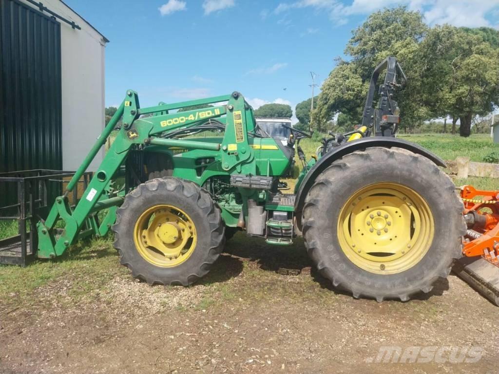 John Deere 5095 M Tractors