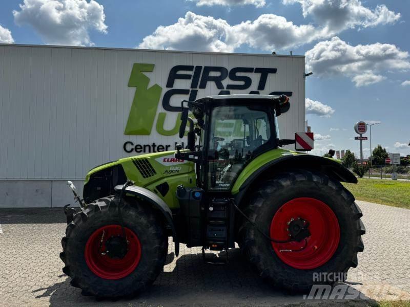 CLAAS AXION 830 Tractors