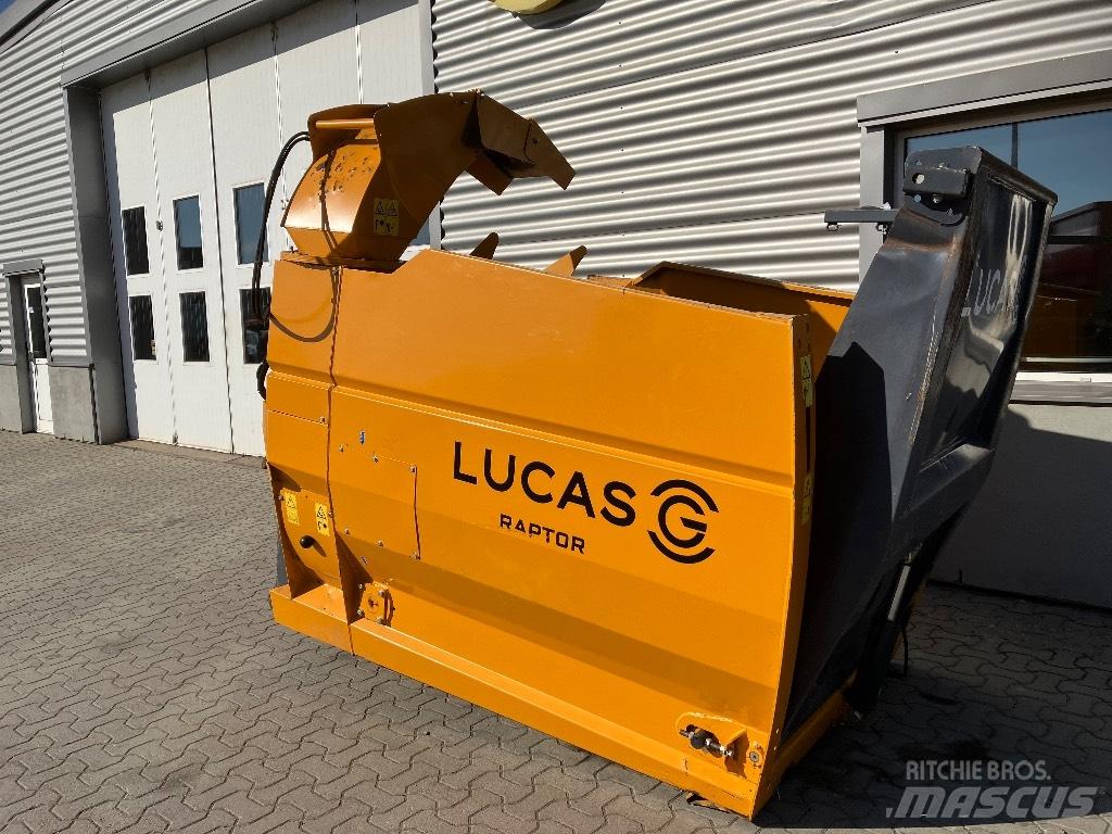 Lucas Raptor Bale shredders, cutters and unrollers