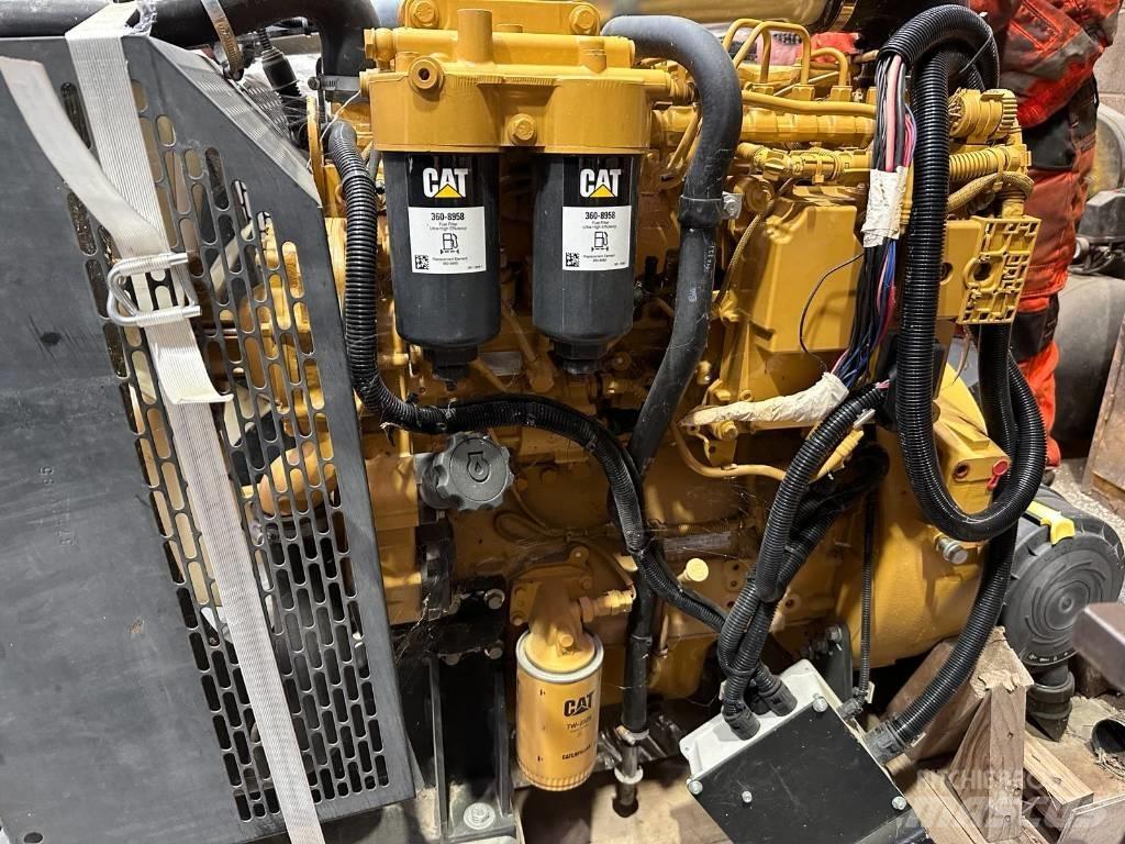 CAT C4.4 Engines