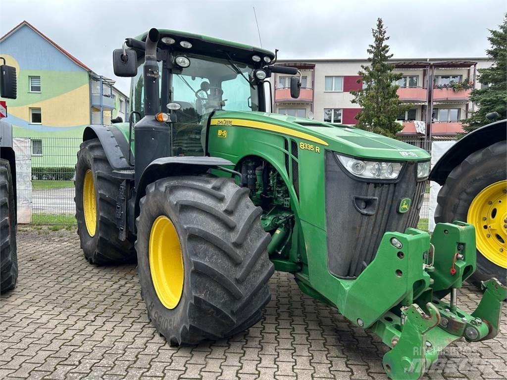 John Deere 8335R Tractors