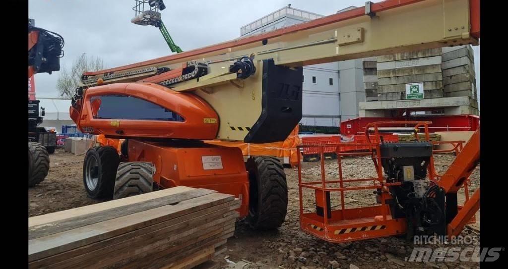 JLG 1250 AJP Articulated boom lifts