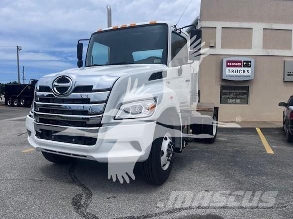 Hino XL7 Tractor Units