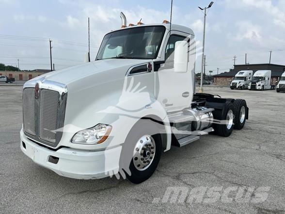 Kenworth T680 Tractor Units