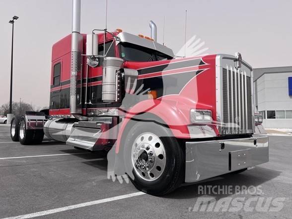 Kenworth W900 Tractor Units