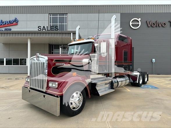 Kenworth W900L Tractor Units