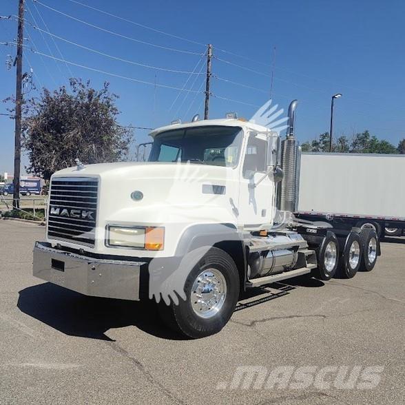 Mack CL733 Tractor Units