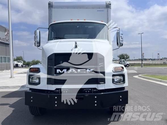 Mack MD6 Construction - Others