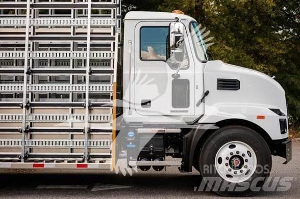 Mack MD6 Construction - Others