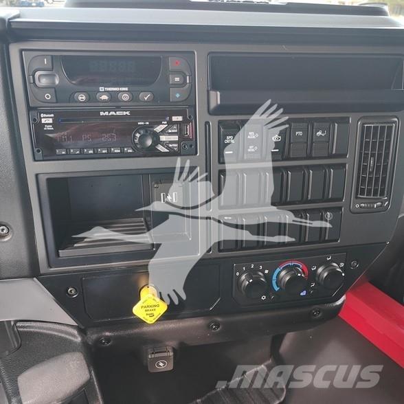 Mack MD6 Construction - Others