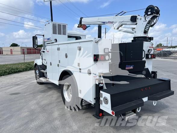 Mack MD7 Construction - Others