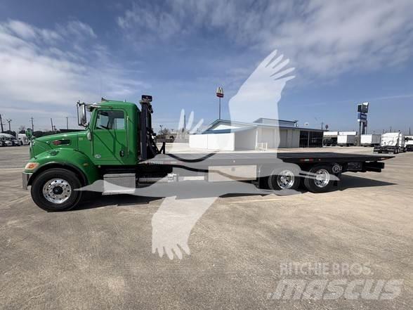 Peterbilt 348 Construction - Others