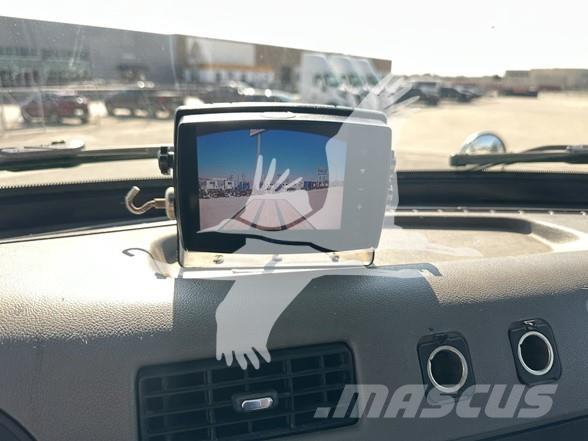 Peterbilt 348 Construction - Others