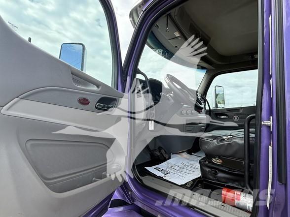 Peterbilt 579 Tractor Units