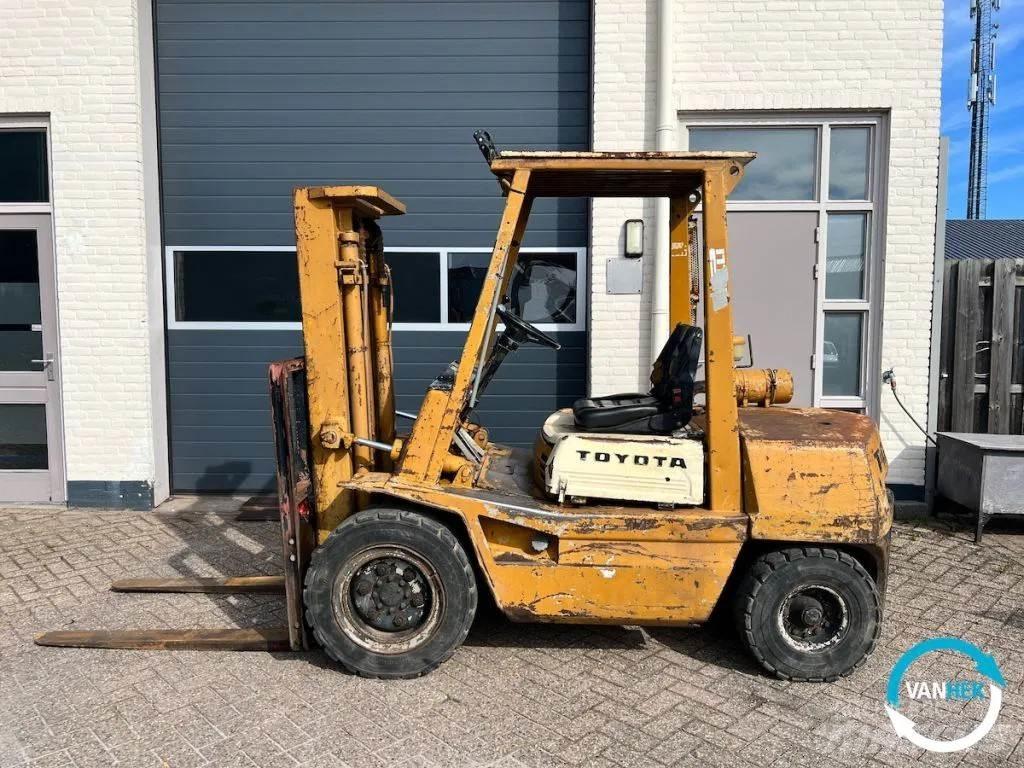 Toyota 3FD30 3FD30 Diesel trucks