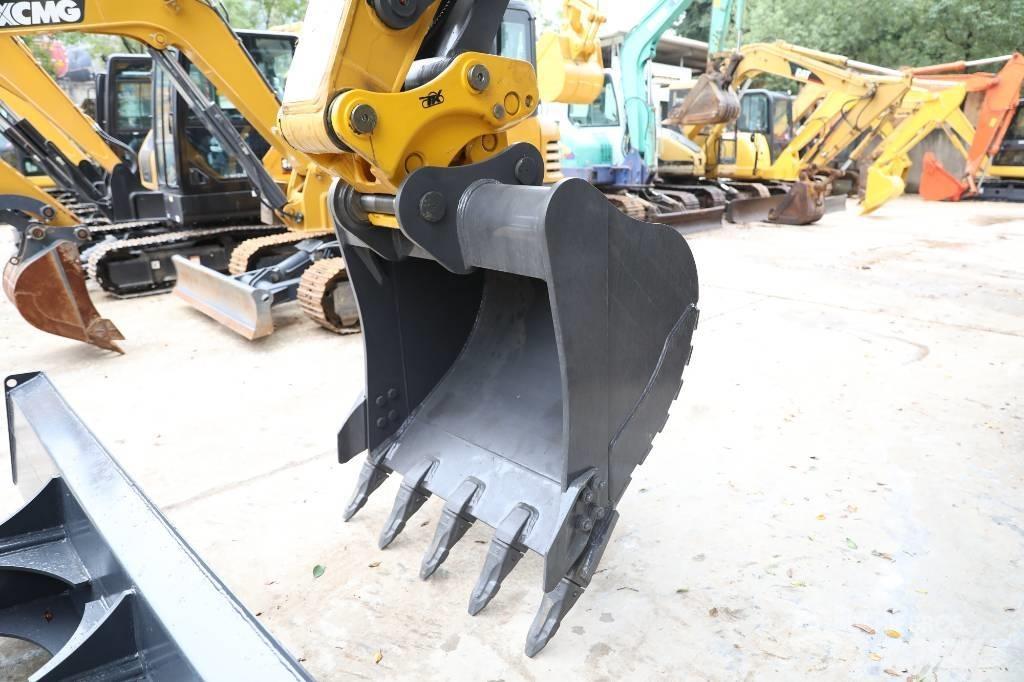 XCMG XE 155 GA Crawler excavators