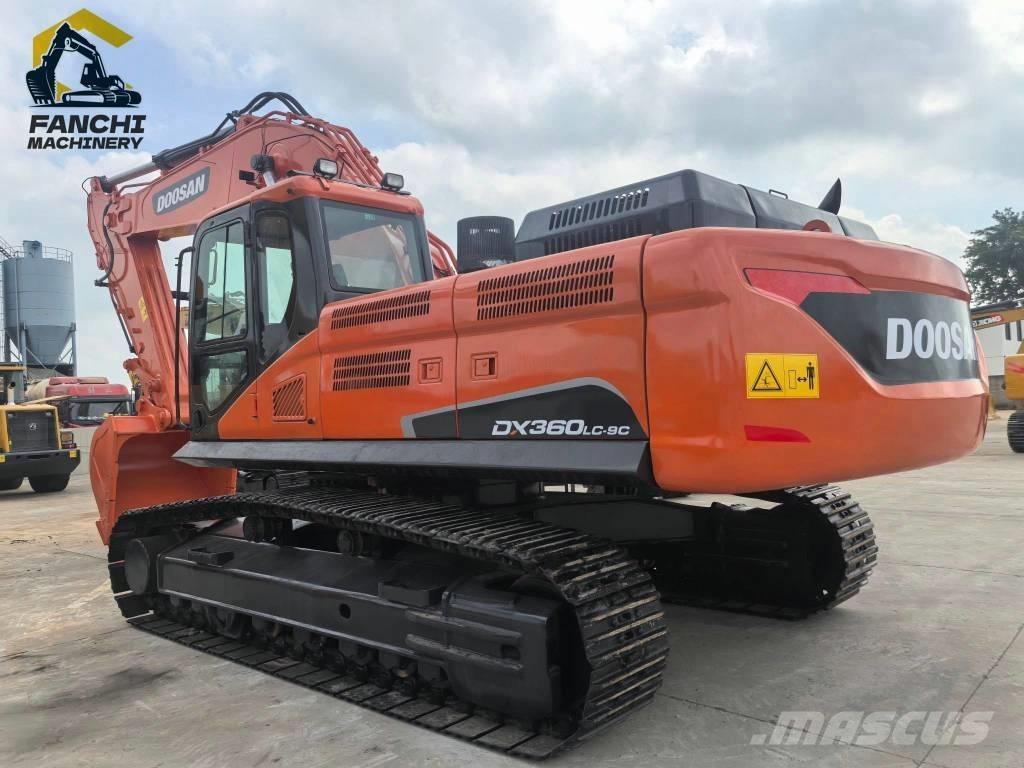 Doosan 360 Crawler excavators