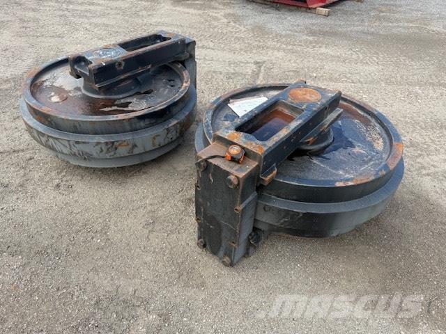CAT 6020 NEW IDLER Tracks, chains and undercarriage