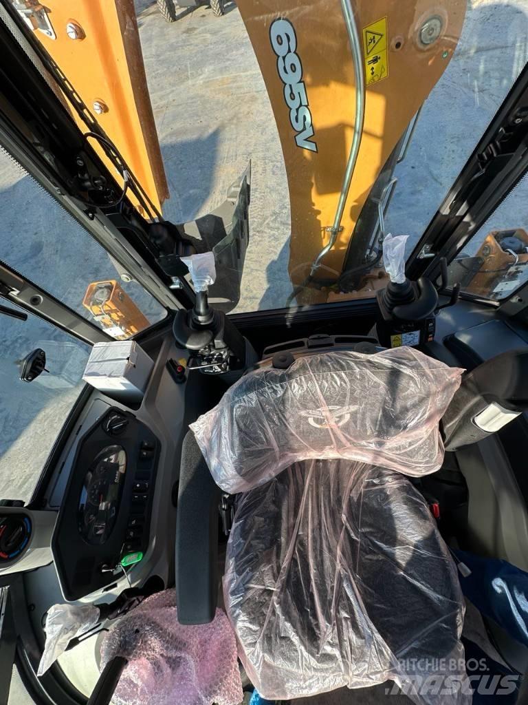 CASE 695SV Backhoe loaders