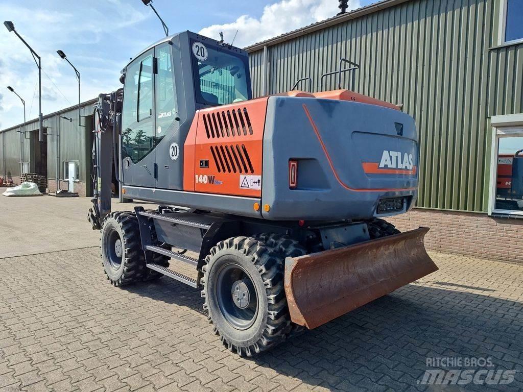 Atlas 140W Wheeled excavators