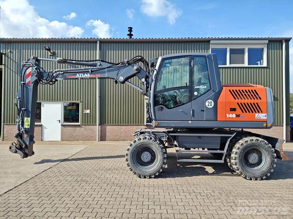 Atlas 140W Wheeled excavators