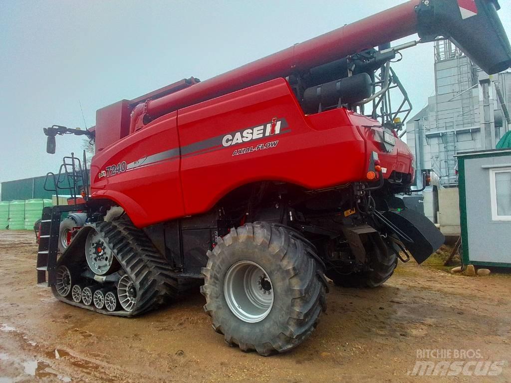Case IH 7240 Combine harvesters