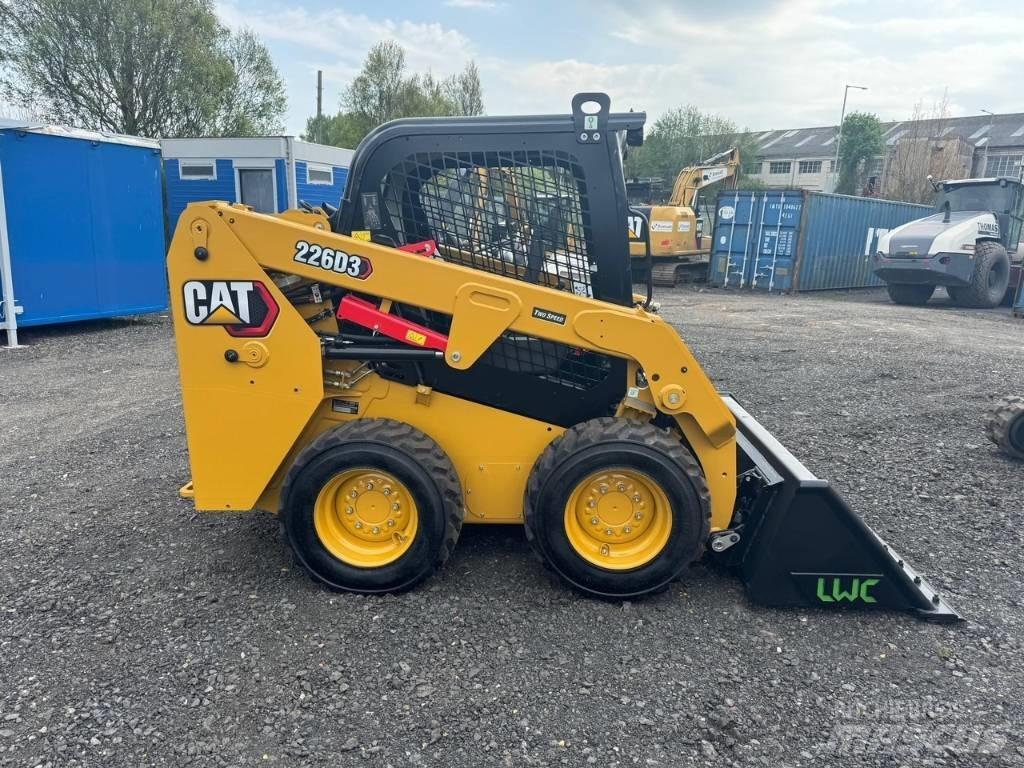 CAT 226D3 Skid steer loaders